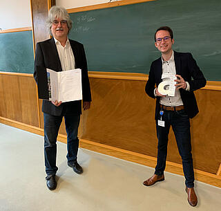 [Translate to English (US):] Dr. Daniel Bäcker receives Analytik Jena Science Award in Chemical Analysis Category