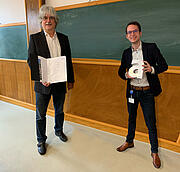 [Translate to English (US):] Dr. Daniel Bäcker receives Analytik Jena Science Award in Chemical Analysis Category