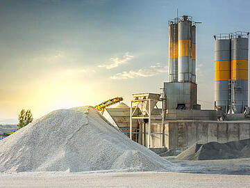 Sand destined to the manufacture of cement in a quarry